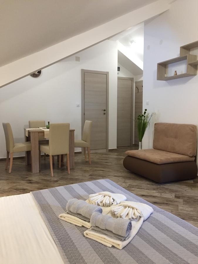 קוטור Apartment Radimiri מראה חיצוני תמונה